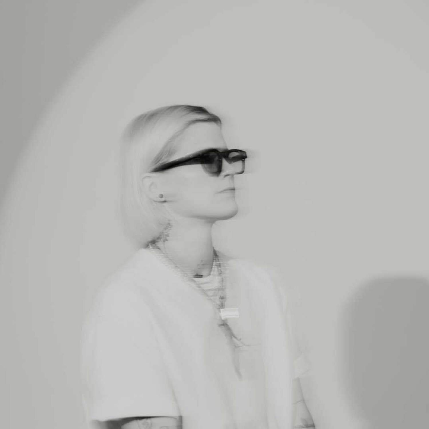 J. Worra – "Adored"